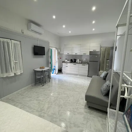 Apartment Terry's House Bari